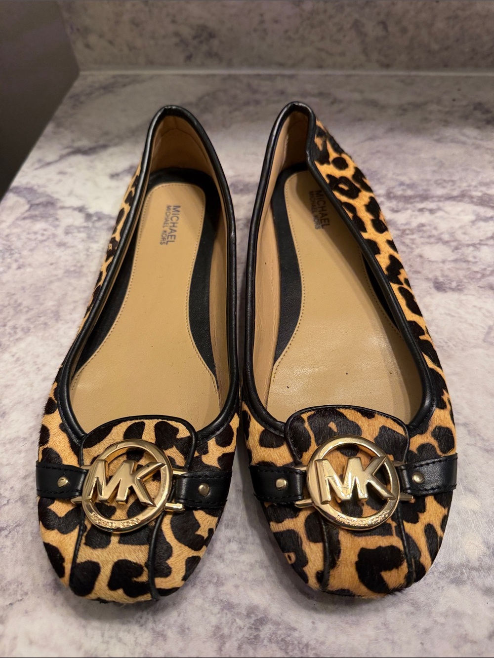 MICHAEL Michael Kors Leopard Print Ballet Flats with Gold MK Hardware size 9